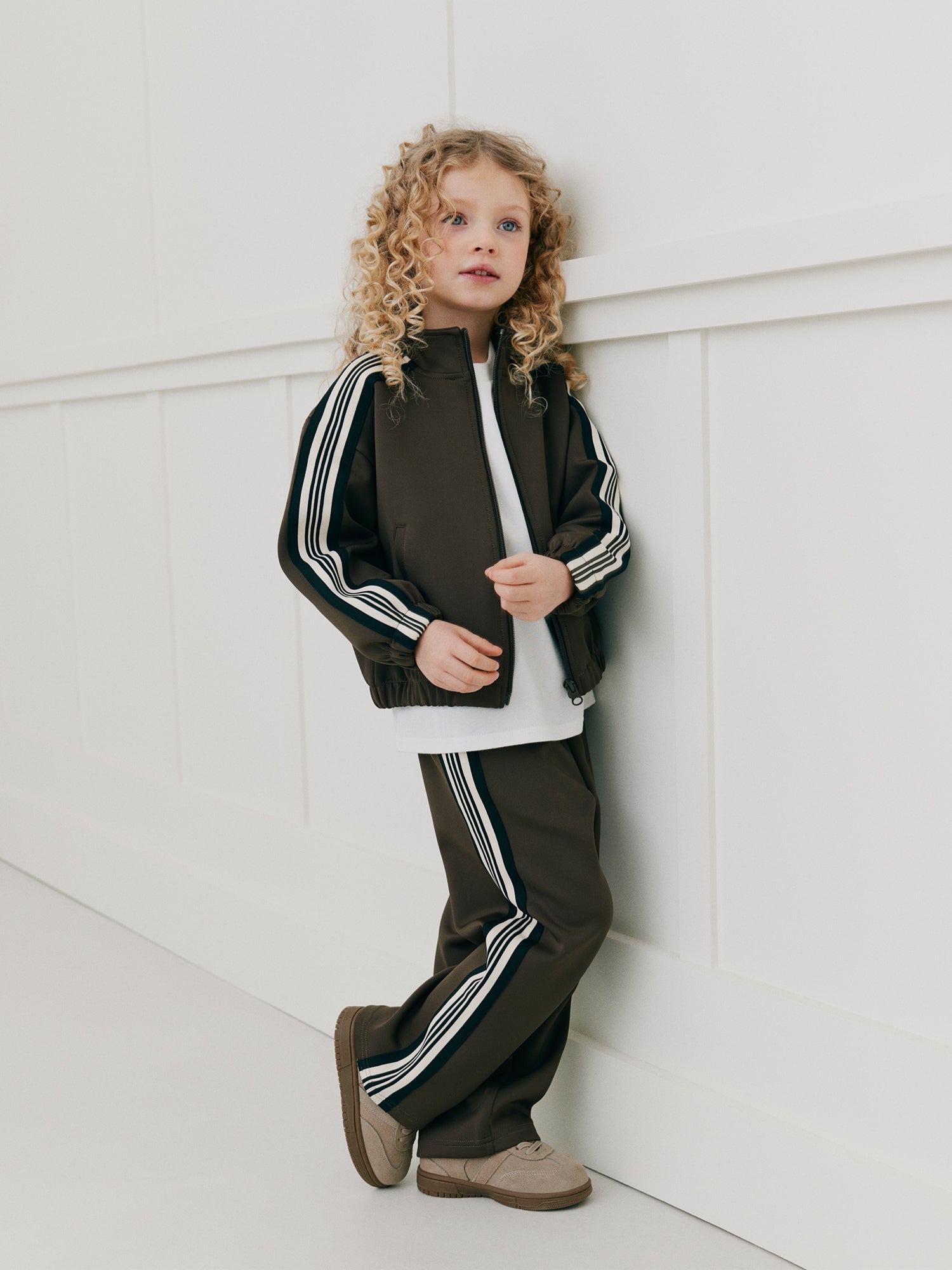 Sofie Schnoor KIDS BARBARKB JAKKE Jakke 7014 Brown