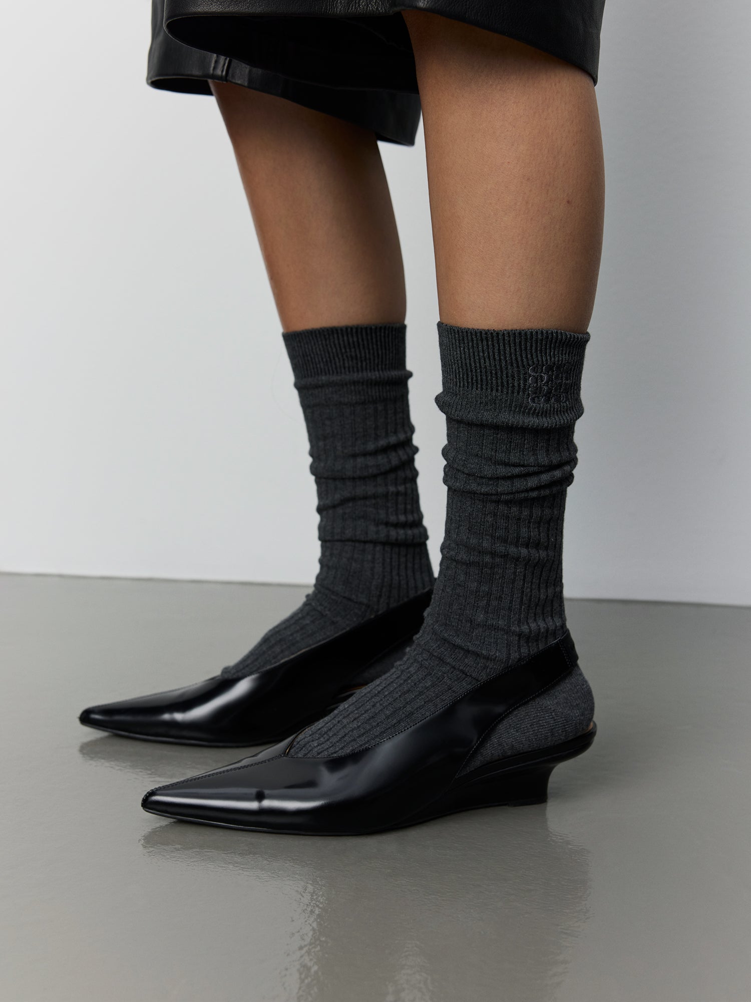 Sofie Schnoor WOMEN BEATHA KNEE SOCK Strømper 8011 Dark grey melange