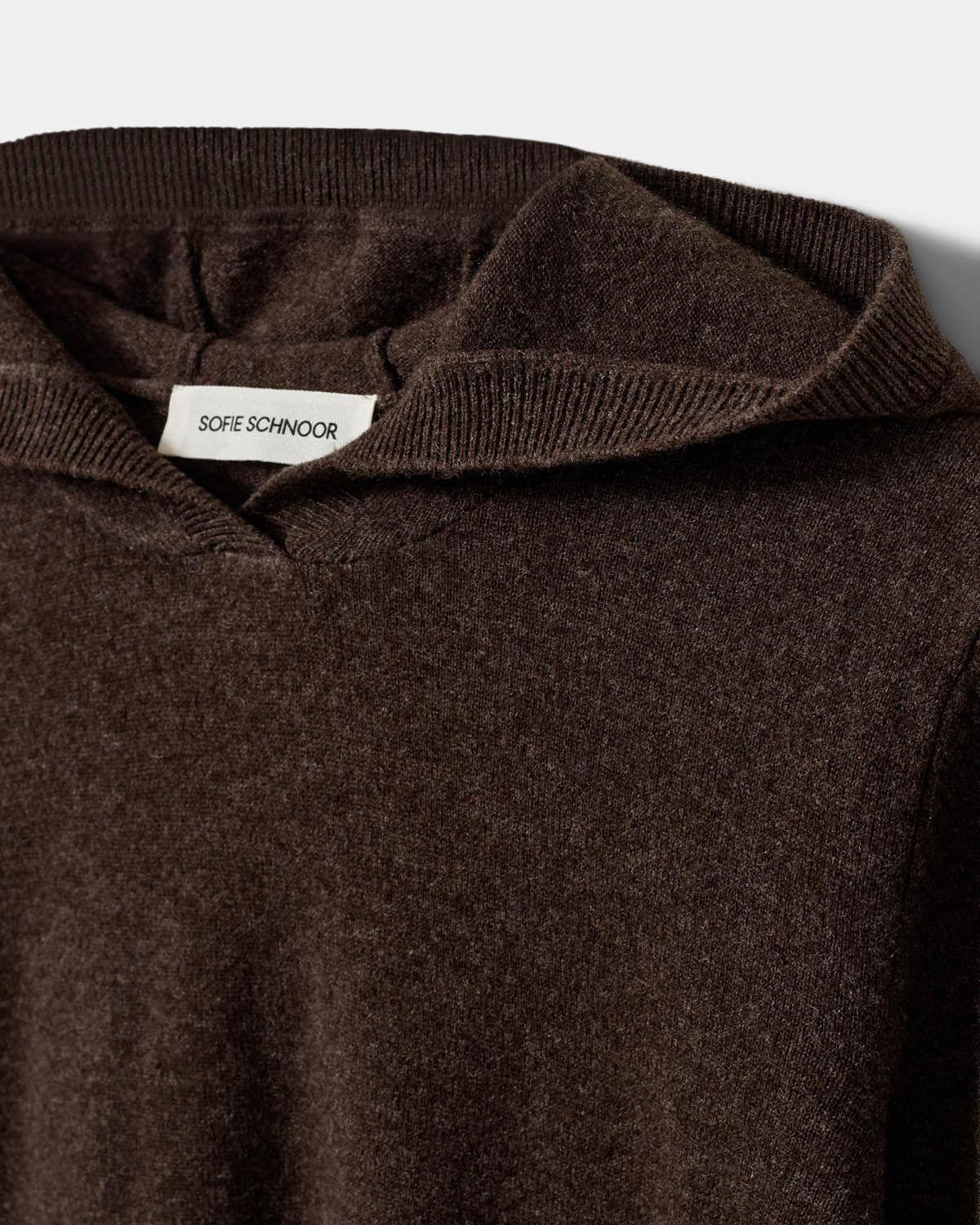Sofie Schnoor WOMEN CASSIESW KNIT HOODIE Hættetrøje 7129 Brown Fudge