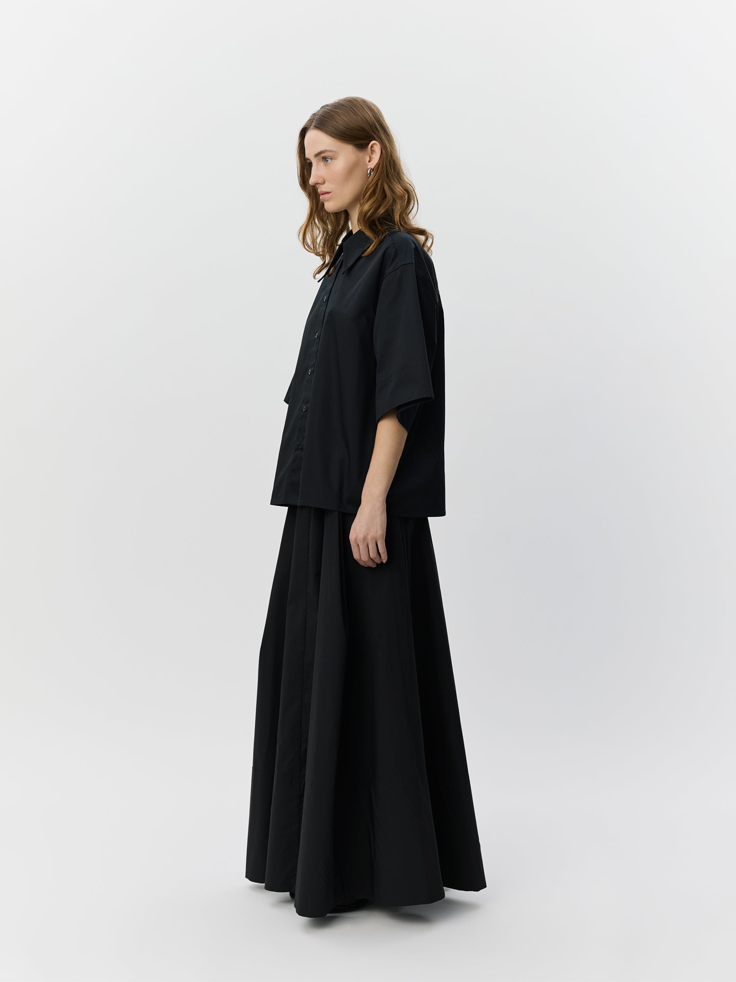 Sofie Schnoor WOMEN HARVEYSW OVERSIZE KORTÆRMET SKJORTE Skjorte 1000 Black