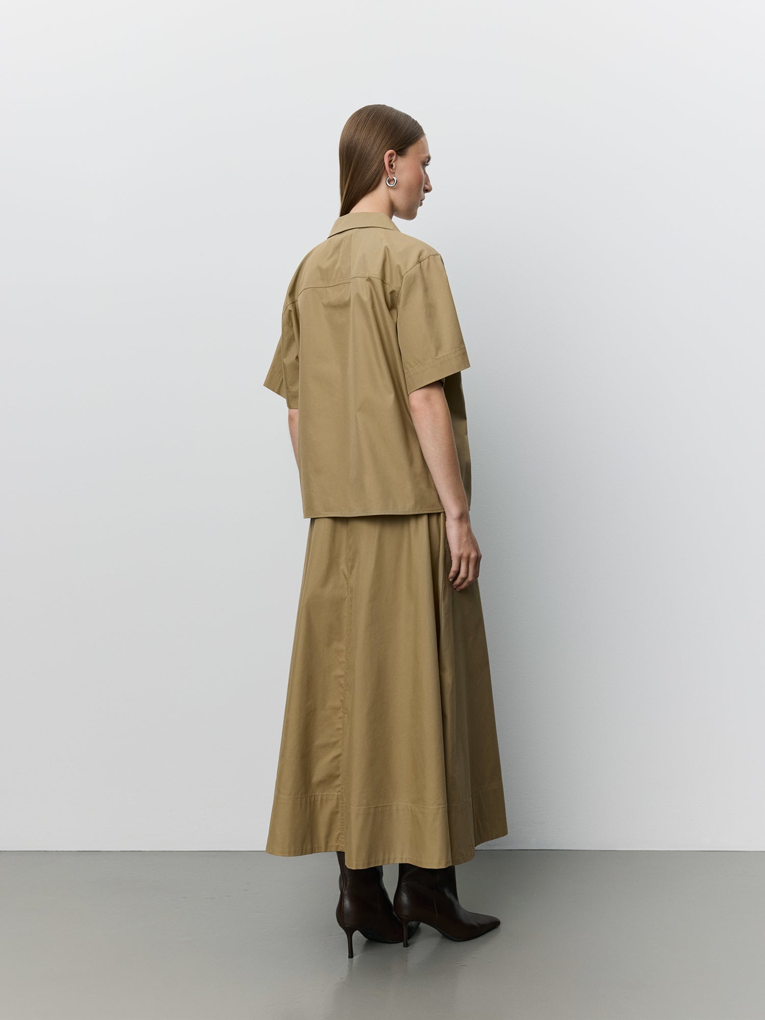 Sofie Schnoor WOMEN MAVIRASW KORTÆRMET SKJORTE Skjorte 7055 Light brown