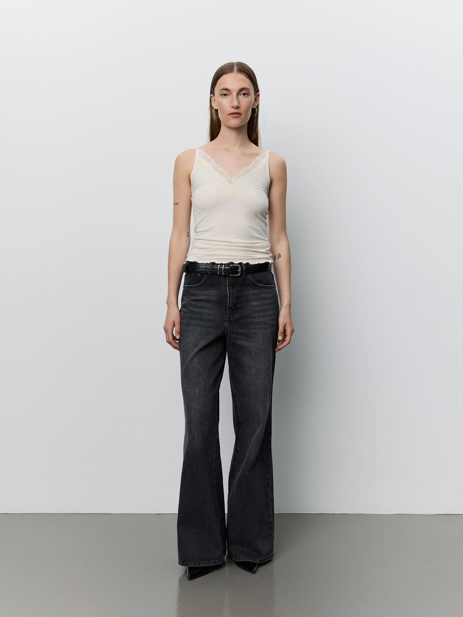 Sofie Schnoor WOMEN NAPOLISW HØJTALJEDE JEANS Jeans 1015 Washed black