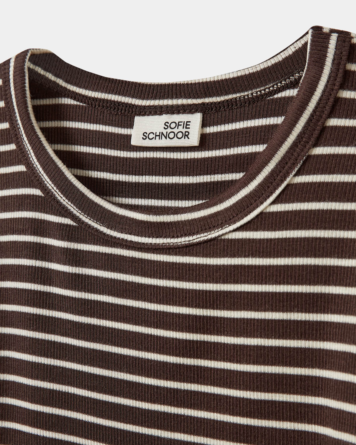 Sofie Schnoor YOUNG PETRICIASY T-SHIRT LANGE ÆRMER T-shirt 7113 Brown Striped