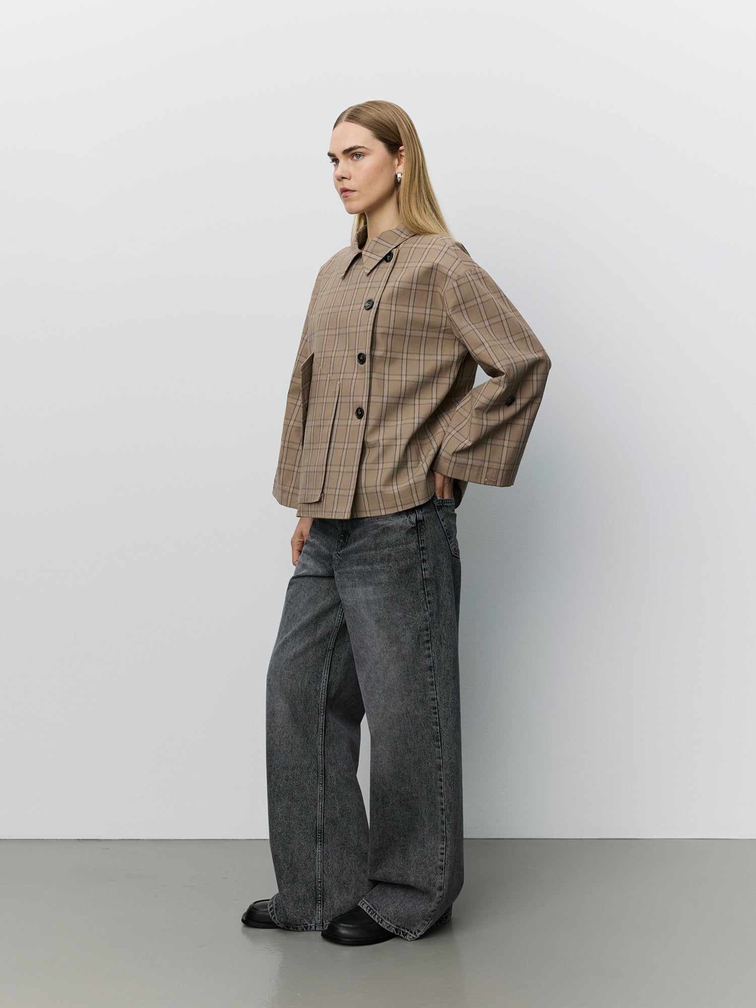 Sofie Schnoor WOMEN AGATHASW JAKKE Jakke 9145 Light Brown Check