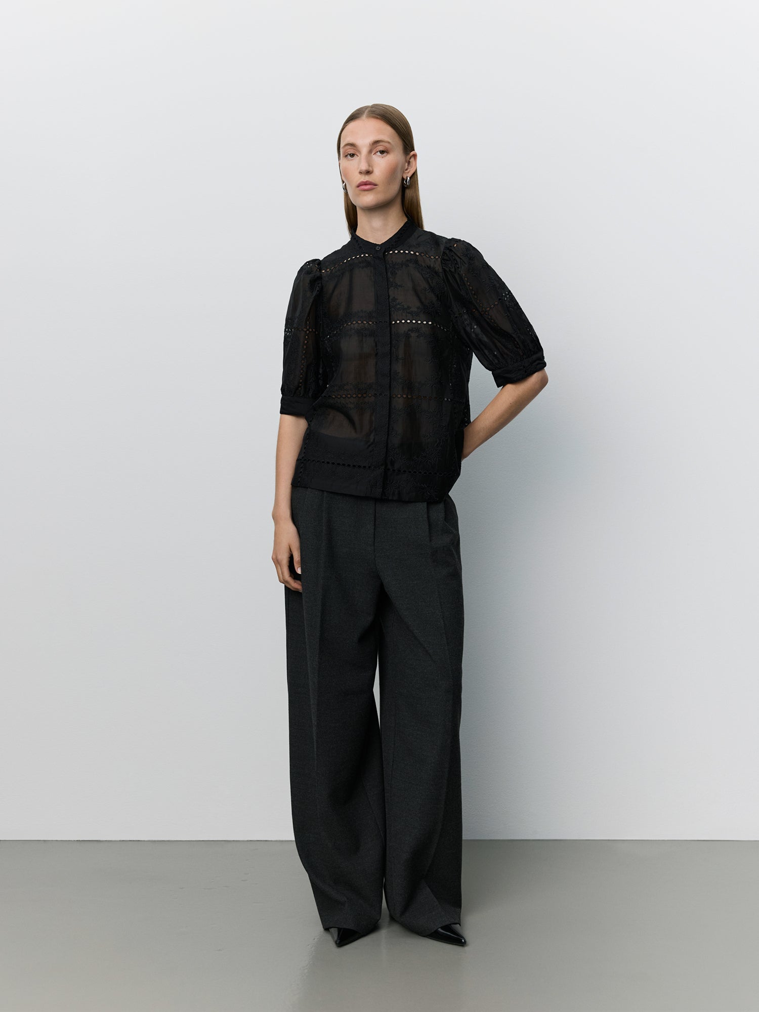 Sofie Schnoor WOMEN ALESSIASW BRODERI SKJORTE Skjorte 1000 Black