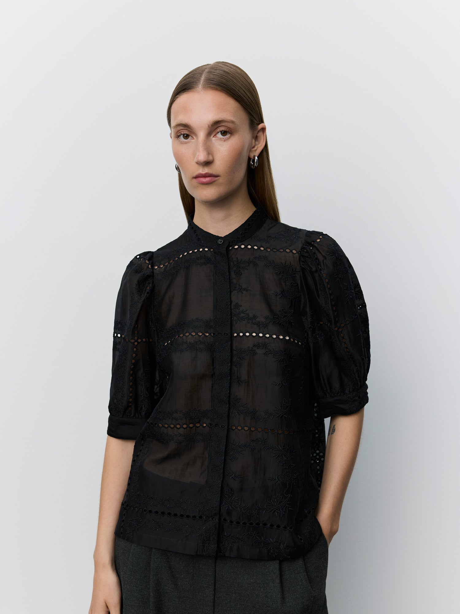 Sofie Schnoor WOMEN ALESSIASW BRODERI SKJORTE Skjorte 1000 Black