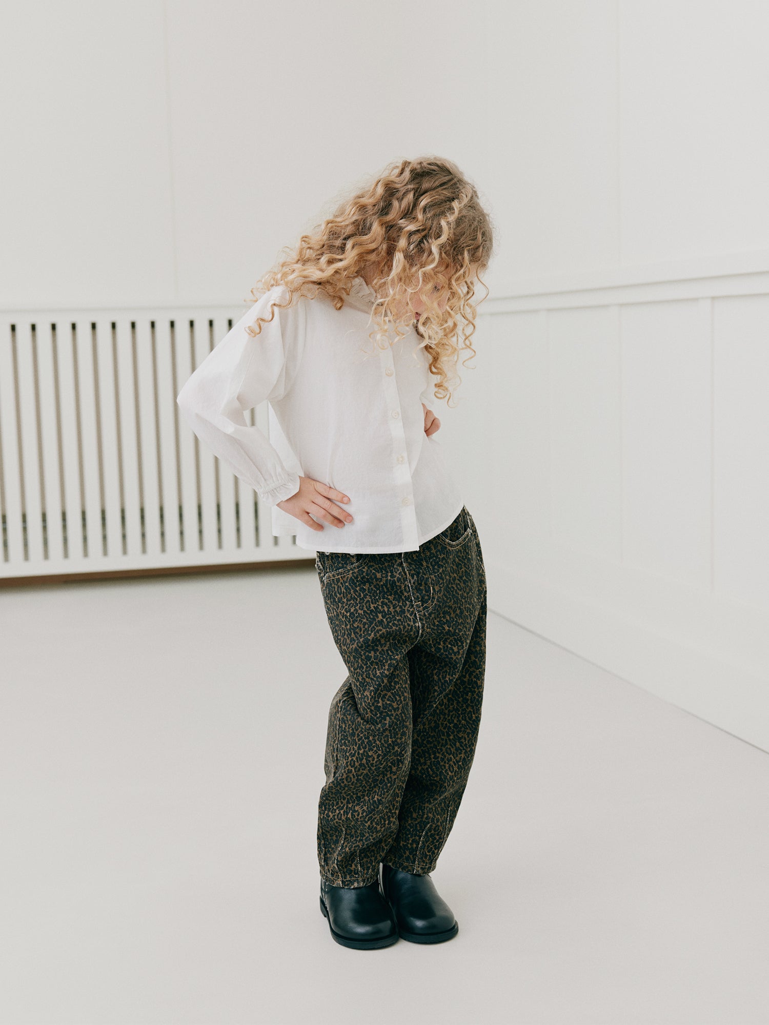 Sofie Schnoor KIDS ESMAKB SKJORTE Skjorte 0101 Off white