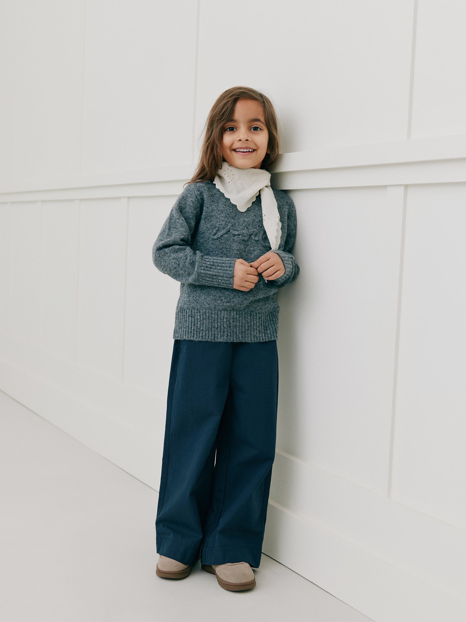 Sofie Schnoor KIDS MINNIKKB STRIK Strik 8011 Dark grey melange