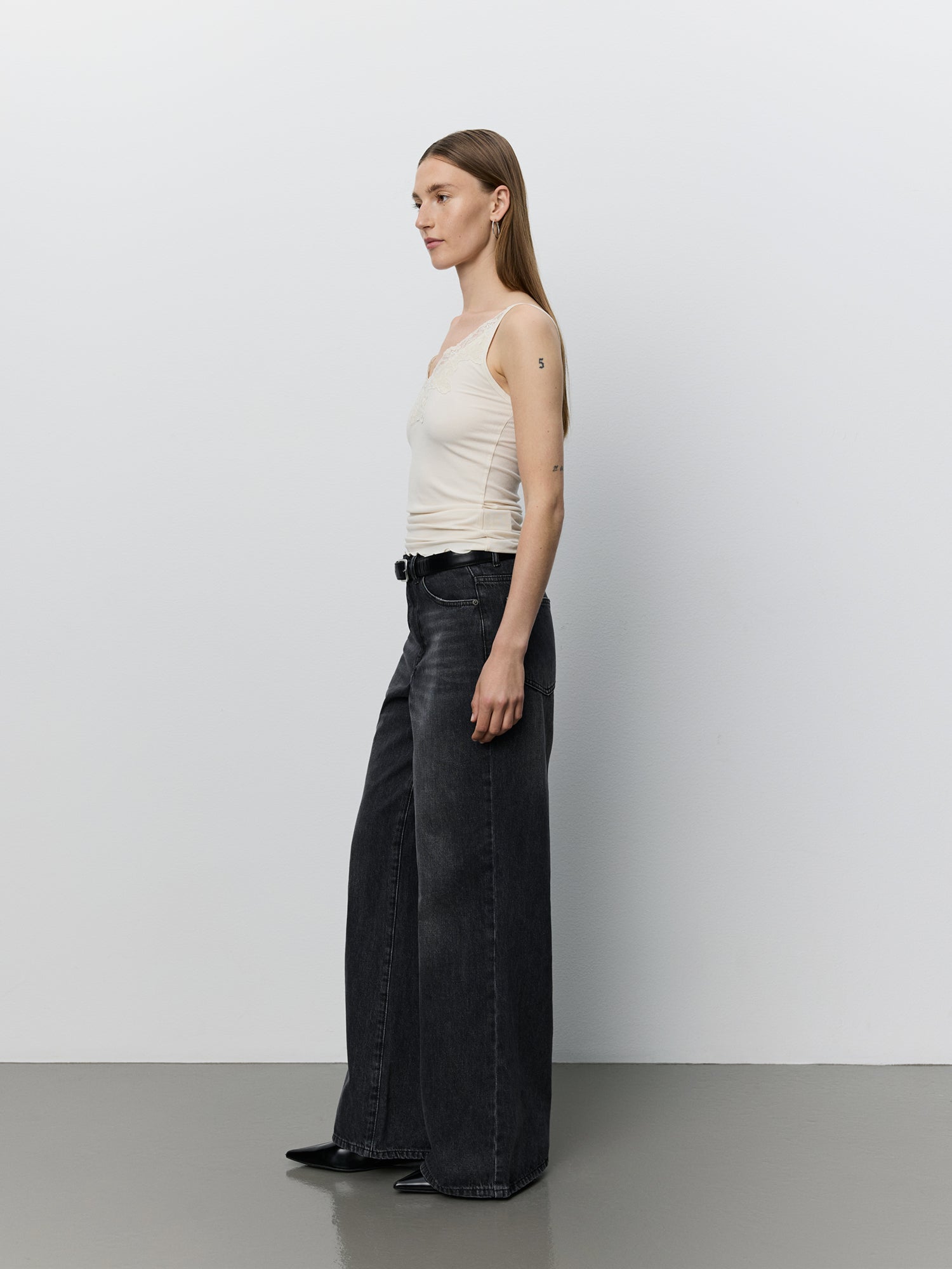 Sofie Schnoor WOMEN NAPOLISW HØJTALJEDE JEANS Jeans 1015 Washed black