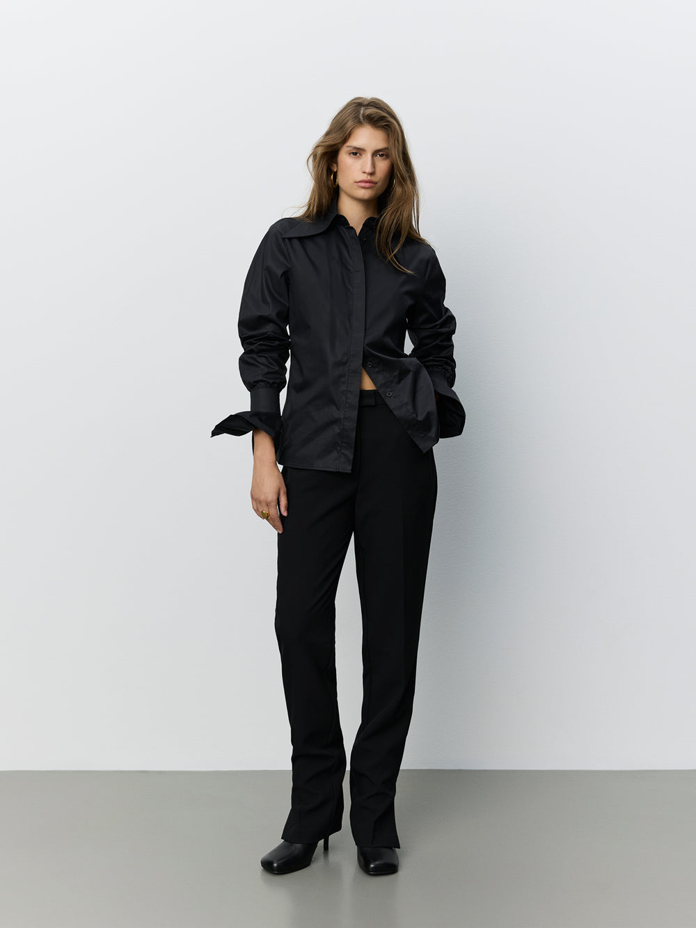 LOOK 19