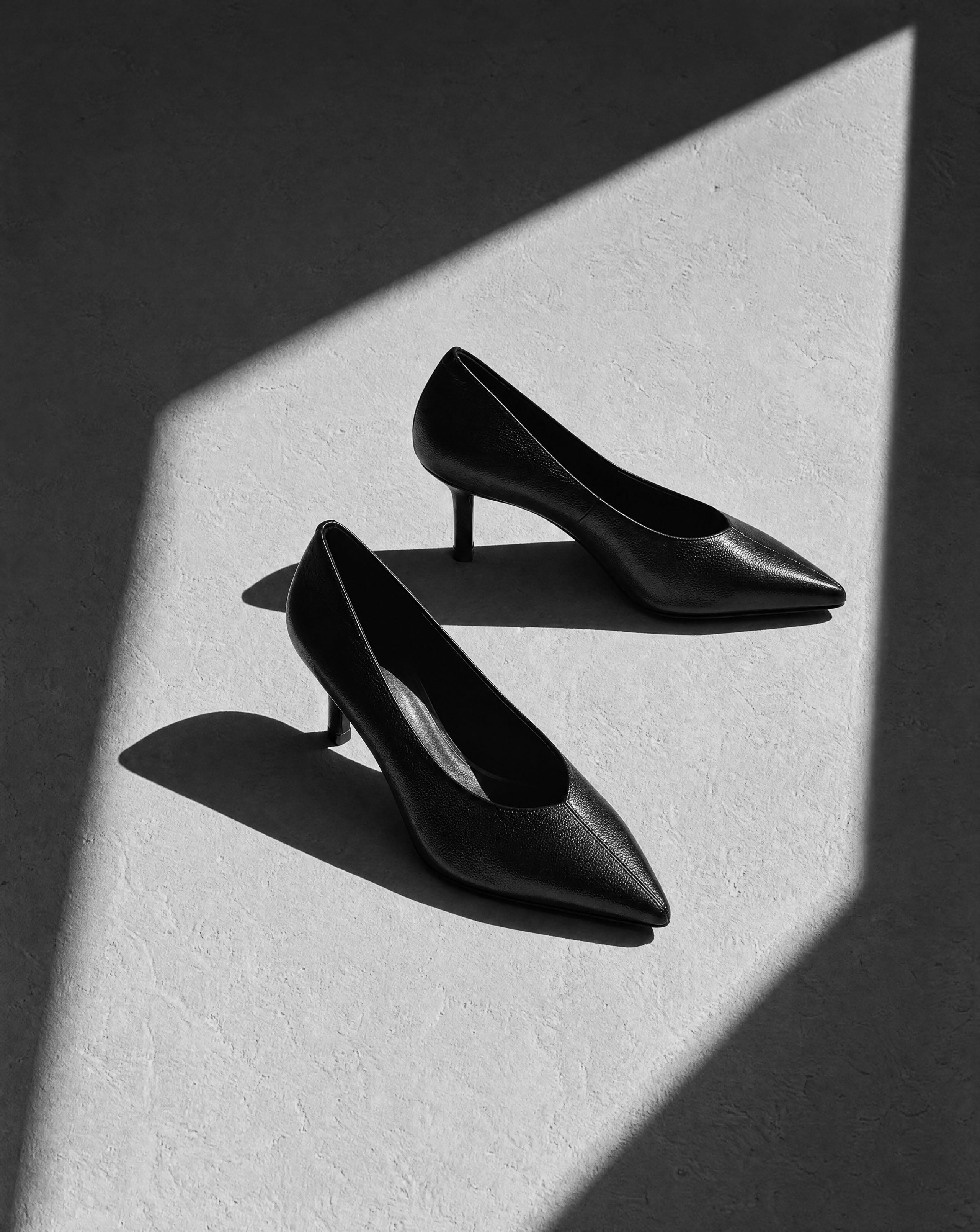 STILETTER, SOFIE SCHNOOR