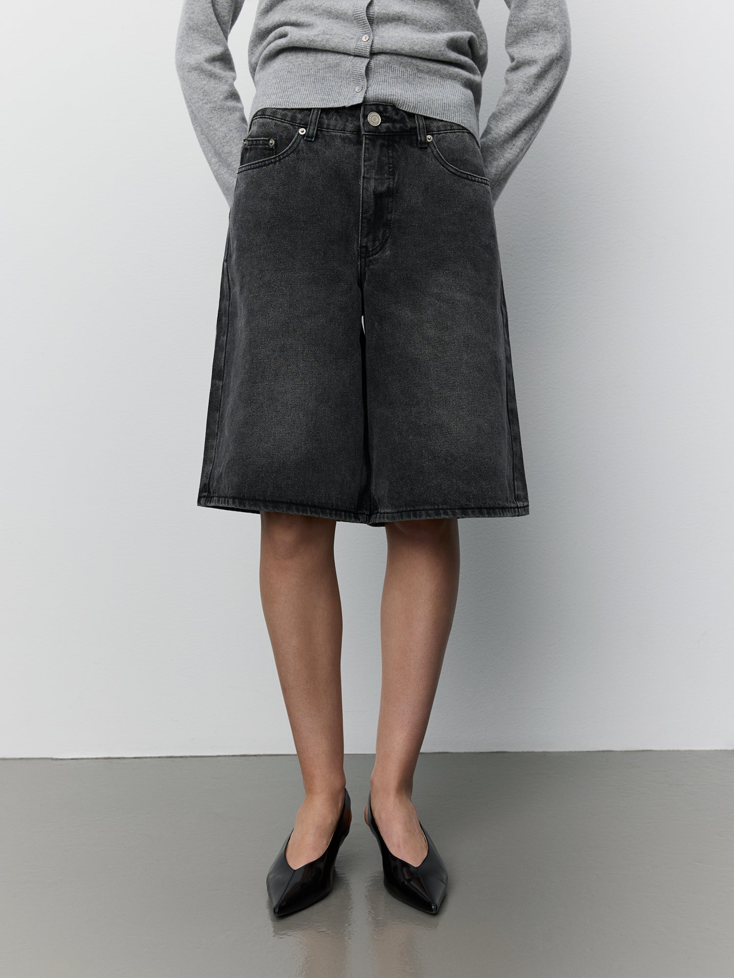 Sofie Schnoor WOMEN STOKESW OVERSIZED SHORTS Shorts 1015 Washed black