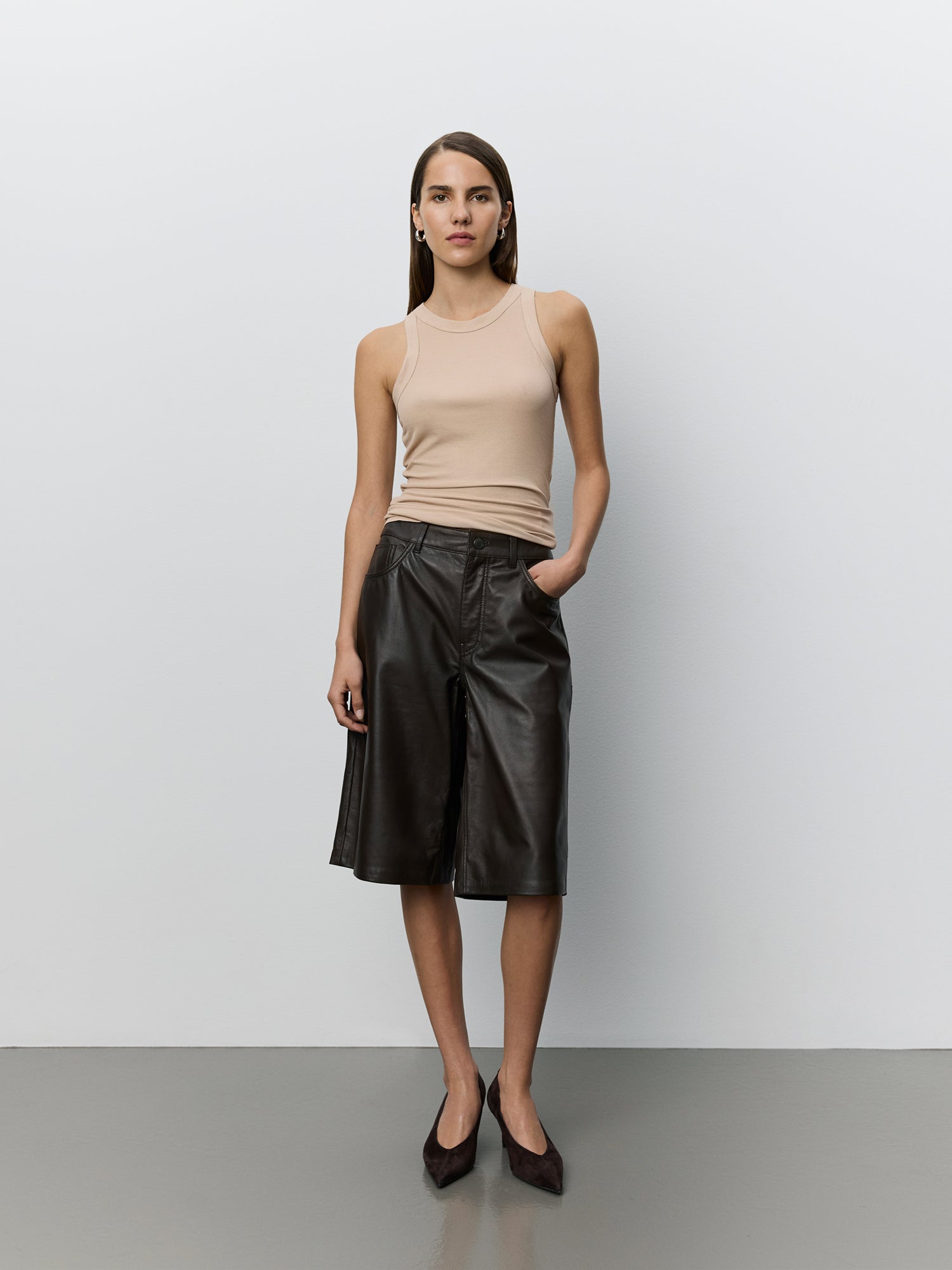 Sofie Schnoor WOMEN VOKESW LÆDERSHORTS Shorts 7025 Dark brown